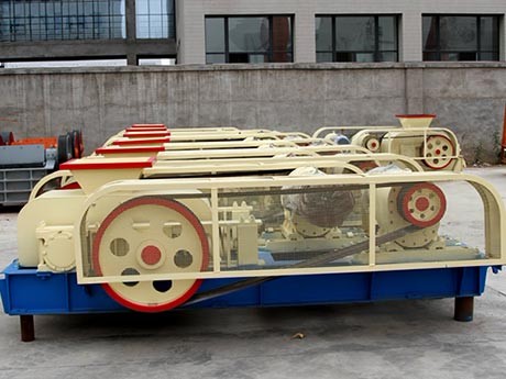 直徑400-600對(duì)輥破碎機(jī)，大概報(bào)價(jià)是多少