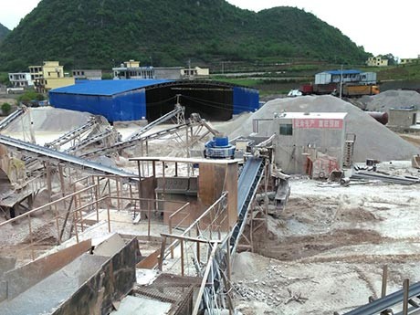 一天加工60噸花崗石廢料的破碎生產(chǎn)線要投資多少錢？