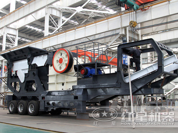 550TPH顎式移動(dòng)破碎站