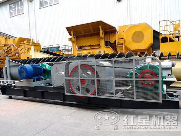 對輥破碎機廠區(qū)圖4