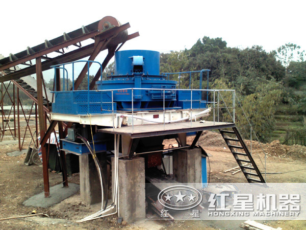 VSI新型制砂機(jī)工作現(xiàn)場圖