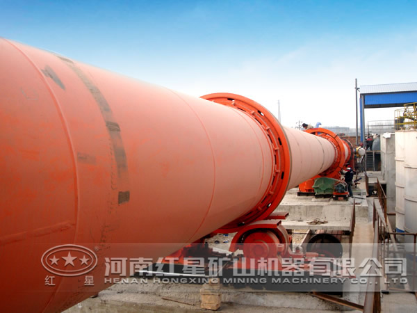 石油焦回轉(zhuǎn)窯現(xiàn)場(chǎng)圖片