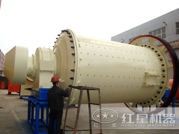 碳化硅球磨機(jī)廠家