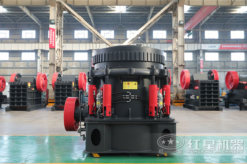 圓錐破中細(xì)碎，適合粉碎高硬度石頭