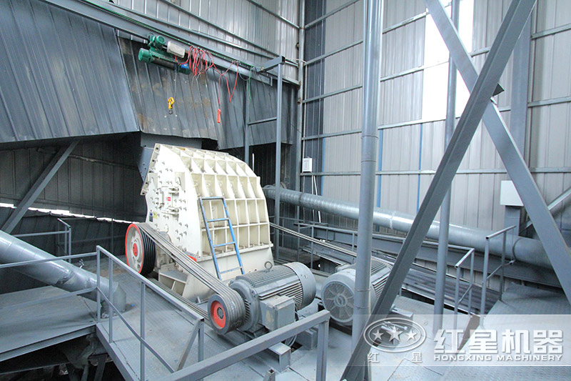 石場破碎機(jī)-錘式破碎機(jī)