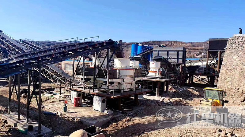 砂石生產(chǎn)線不可缺少碎石機(jī)