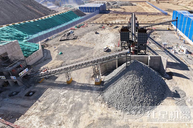 時(shí)產(chǎn)300噸石料破碎機(jī)是多大型號(hào)的？生產(chǎn)線配置