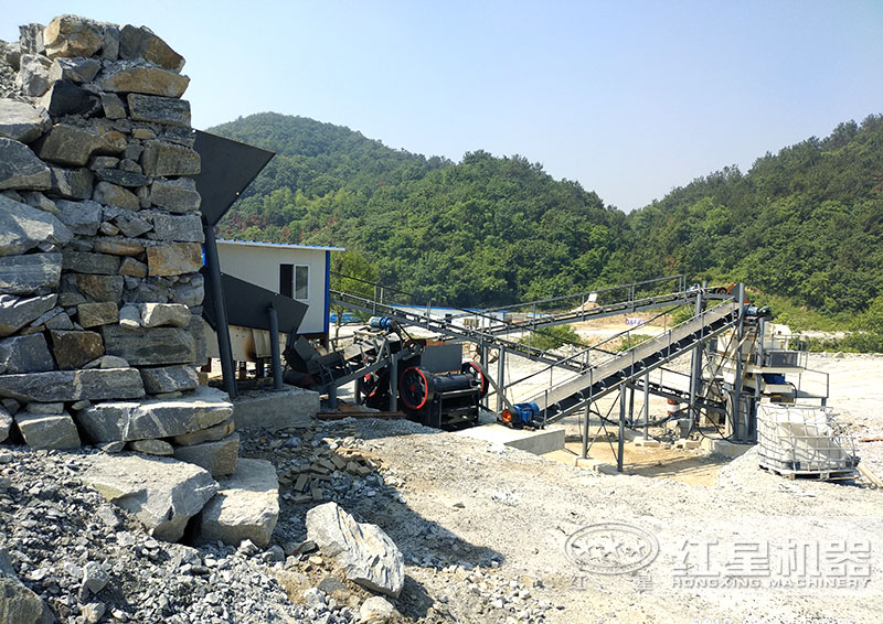 碎石加工設備制砂生產(chǎn)線現(xiàn)場