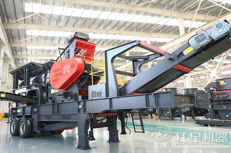 移動(dòng)石頭破碎機(jī)設(shè)備價(jià)格多少？一年利潤(rùn)多少？