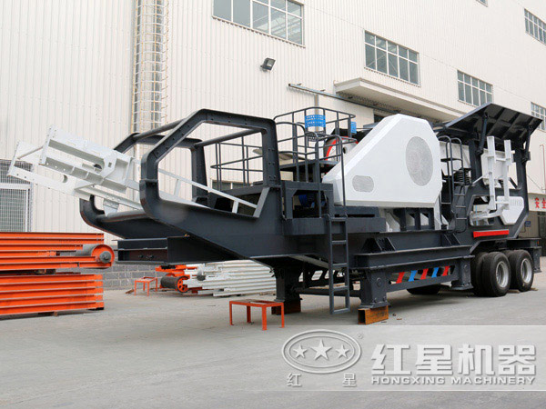 輪式破碎機(jī)