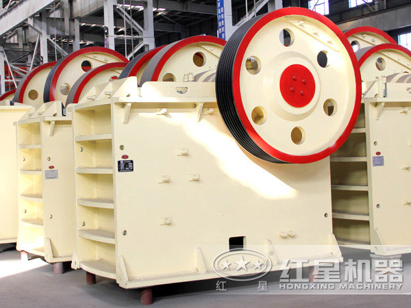 中型顎式破碎機(jī)