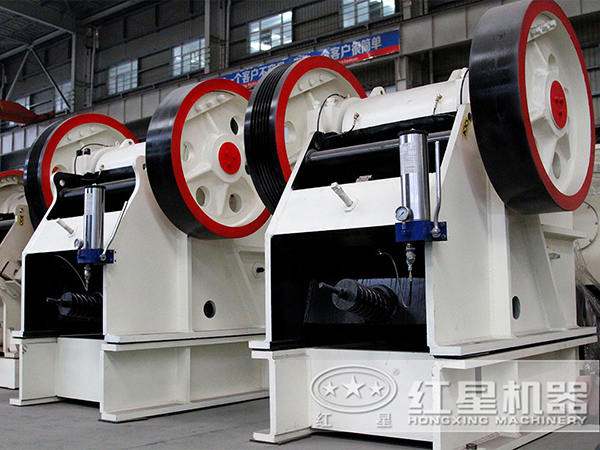 采石場(chǎng)歐版顎式破碎機(jī)