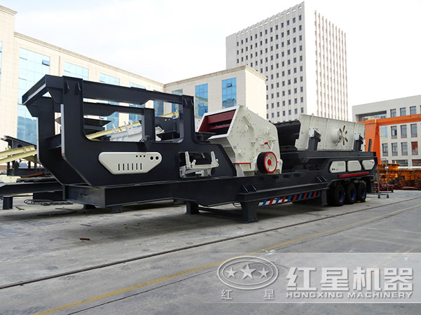 建筑垃圾移動破碎站實拍8