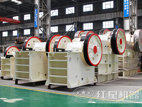 顎式破碎機(jī)生產(chǎn)車(chē)間