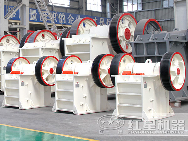 顎式破碎機(jī)車(chē)間圖