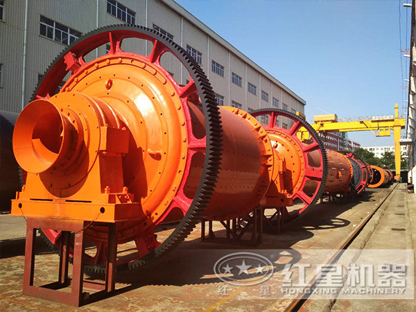 時(shí)產(chǎn)100噸在產(chǎn)能范圍內(nèi)的金礦石球磨機(jī)