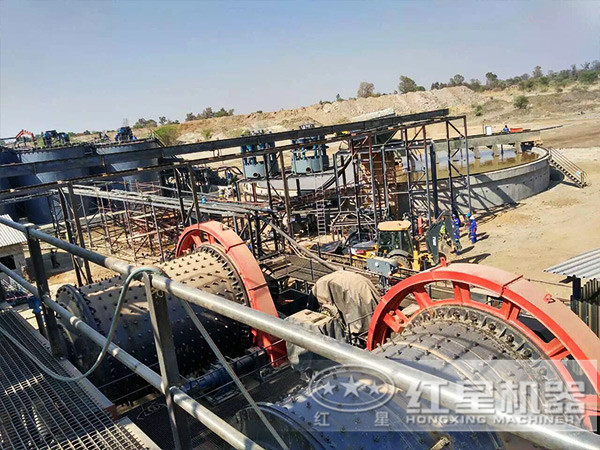 球磨機(jī)應(yīng)用現(xiàn)場(chǎng)