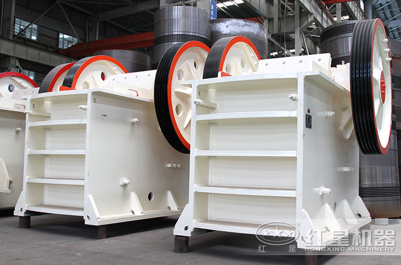 69顎式破碎機(jī)