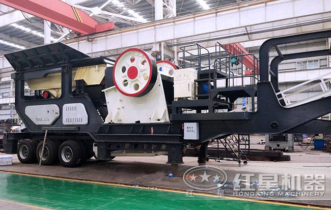 顎破移動(dòng)破碎機(jī)