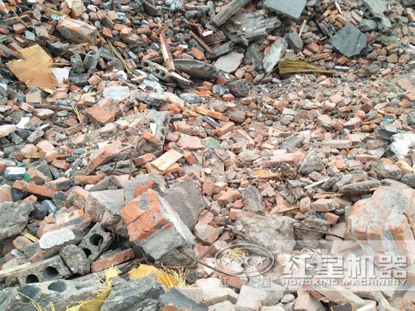 建筑垃圾現(xiàn)場(chǎng)