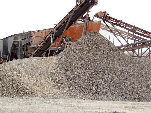 機(jī)制砂生產(chǎn)現(xiàn)場