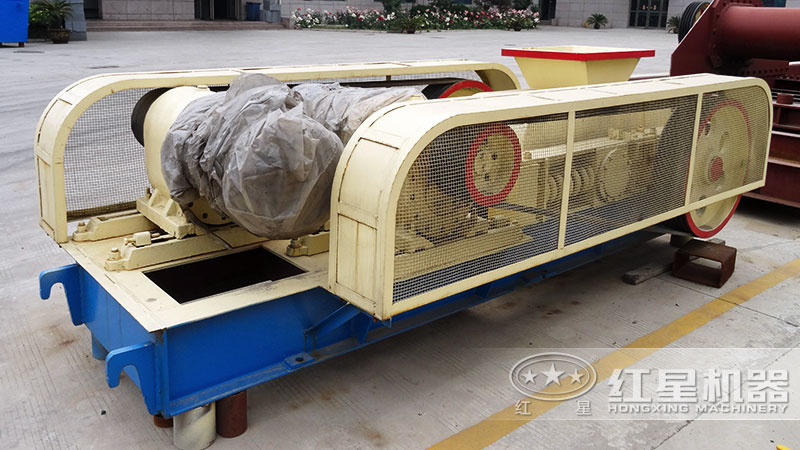 對(duì)輥破碎展示