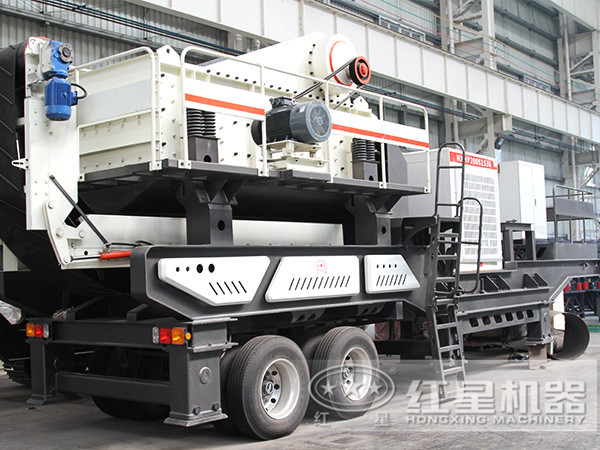 輪胎式移動(dòng)破碎站