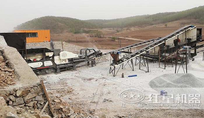 小型移動石子機工作現(xiàn)場