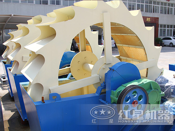 輪斗式洗砂機(jī)實(shí)拍