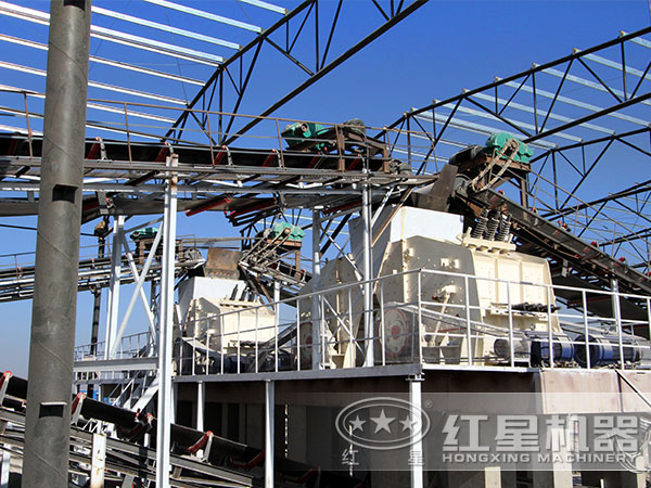 采石場(chǎng)設(shè)備現(xiàn)場(chǎng)