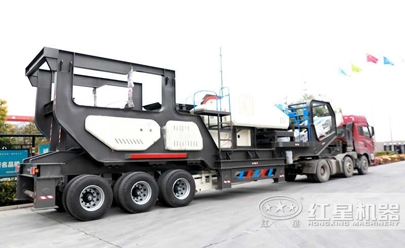 流動碎石機(jī)發(fā)貨現(xiàn)場