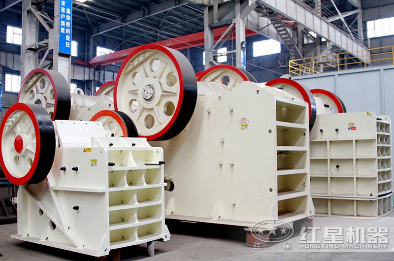 顎式破碎機(jī)車間