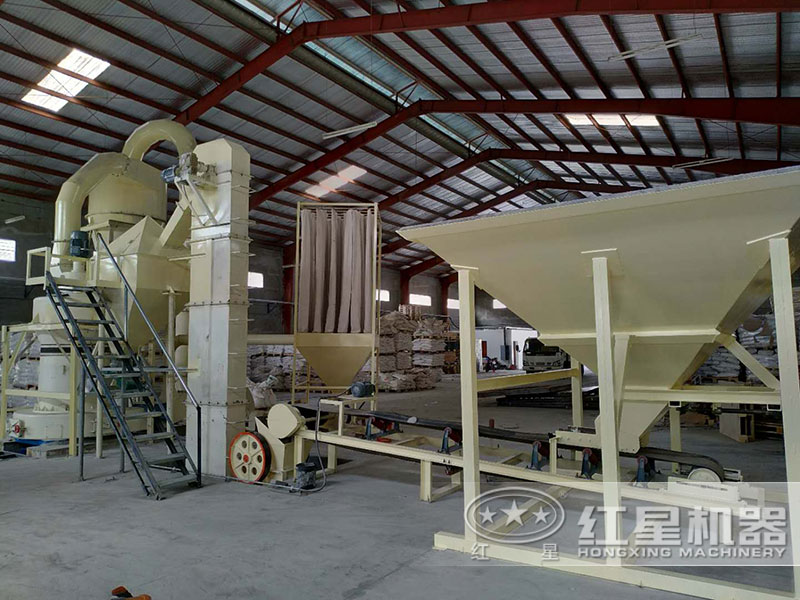 大部分石膏磨粉生產(chǎn)現(xiàn)場都安裝了除塵器