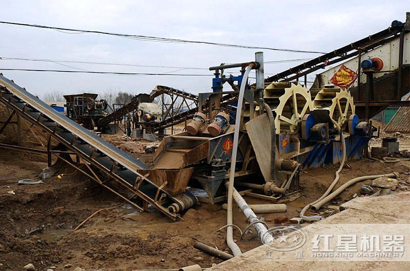 輪式細(xì)沙回收一體機(jī)工作現(xiàn)場