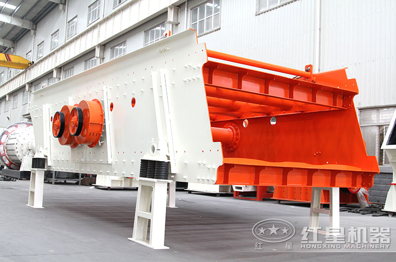 振動篩篩分機高清設(shè)備大圖