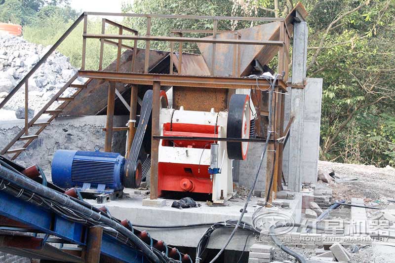 一天500噸碎石子現(xiàn)場