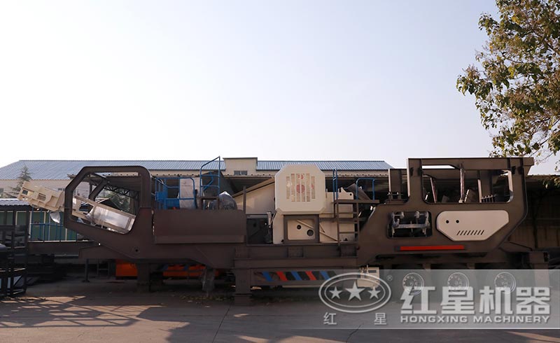 移動(dòng)顎式破碎機(jī)