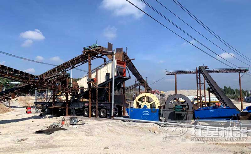 小型沙場使用2臺(tái)輪式洗沙機(jī)配細(xì)沙回收一體機(jī)