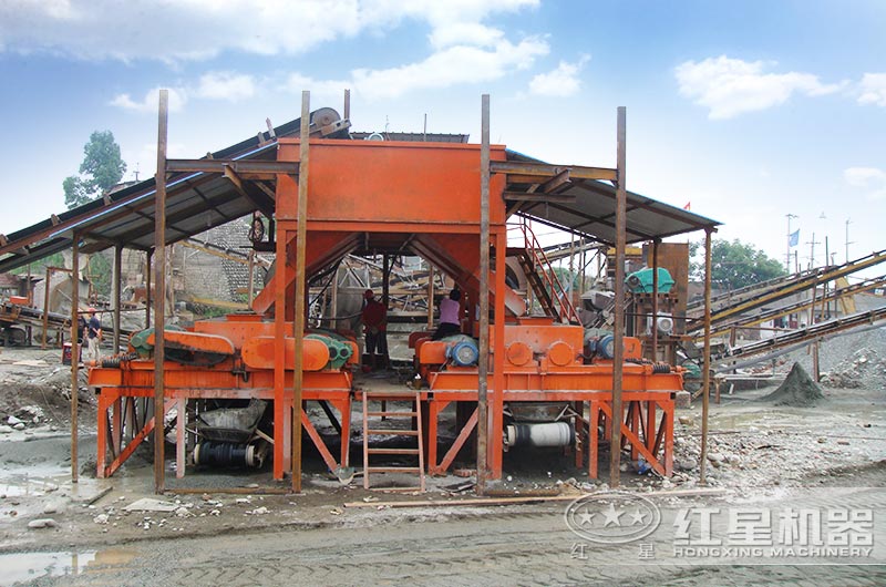 環(huán)保型對輥破碎機現(xiàn)場應(yīng)用圖