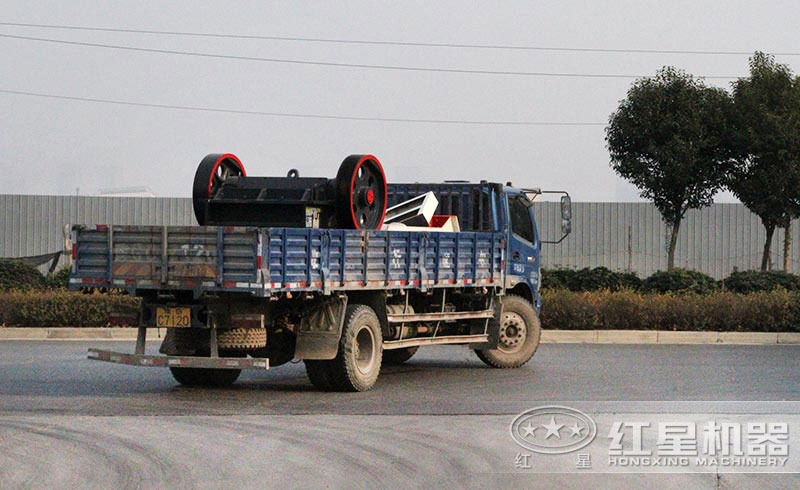 小型顎破發(fā)貨