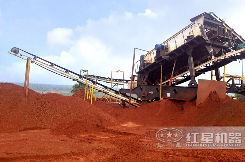 移動(dòng)圓錐式破碎機(jī)及出料成品