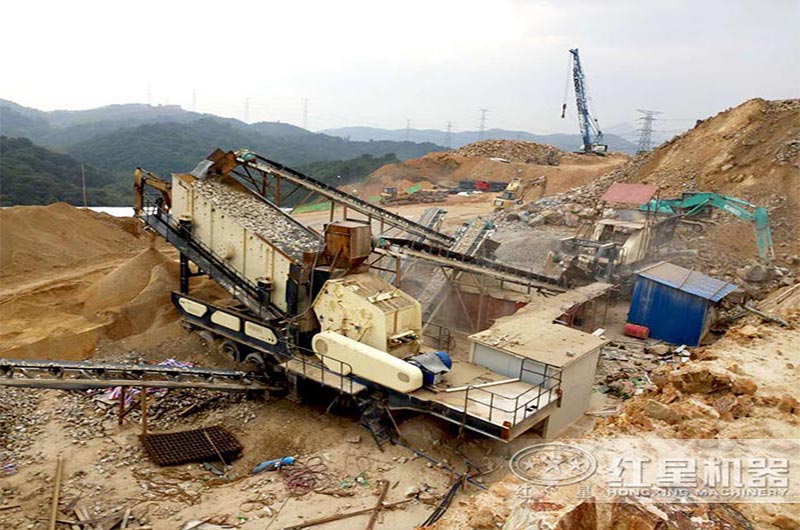 移動(dòng)式制砂生產(chǎn)現(xiàn)場(chǎng)