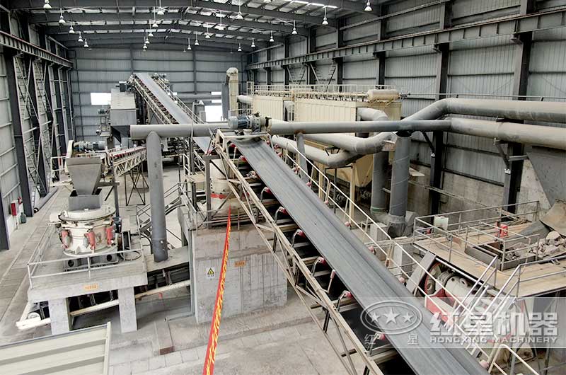 紅星機(jī)器為客戶打造的環(huán)保制砂生產(chǎn)線現(xiàn)場(chǎng)
