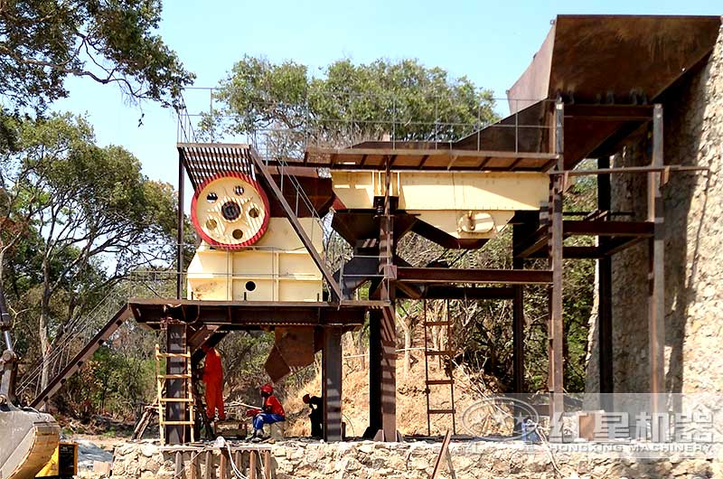 磕石頭機現(xiàn)場實拍