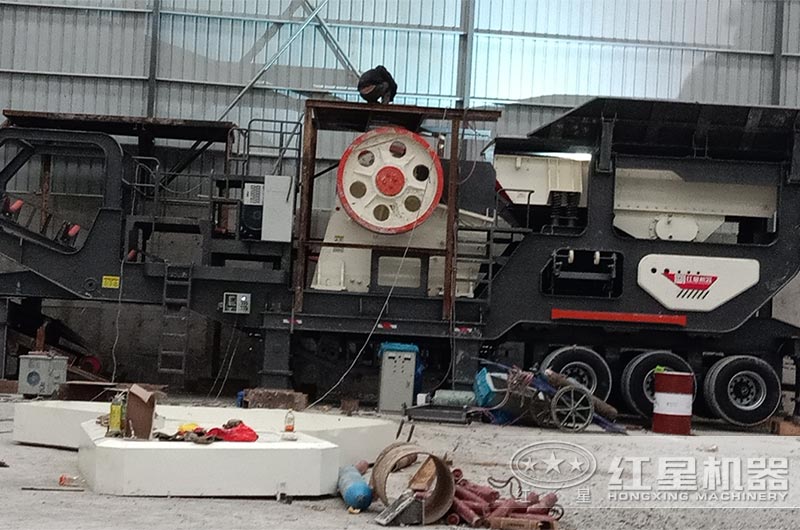 河南移動破碎機廠家_建筑垃圾處理設備，又環(huán)保又賺錢