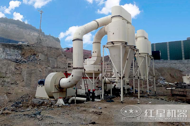 石灰石磨粉機現(xiàn)場