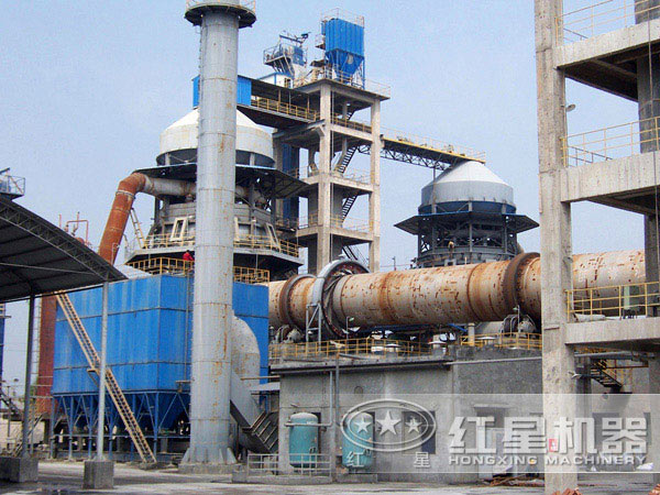 活性石灰窯現(xiàn)場(chǎng)作業(yè)實(shí)拍展示圖