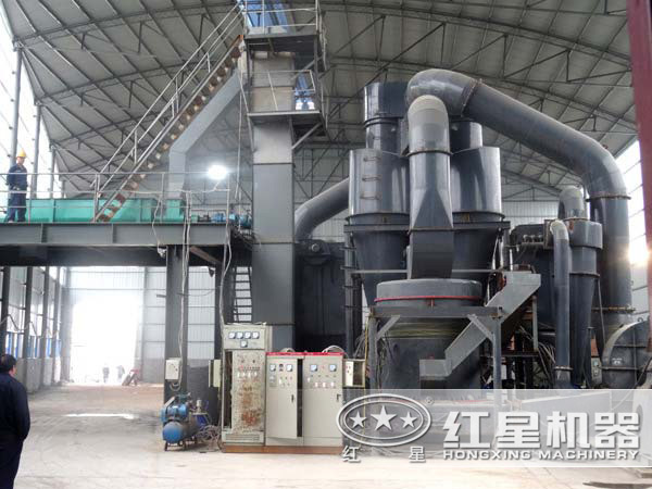 重晶石磨粉機(jī)現(xiàn)場圖