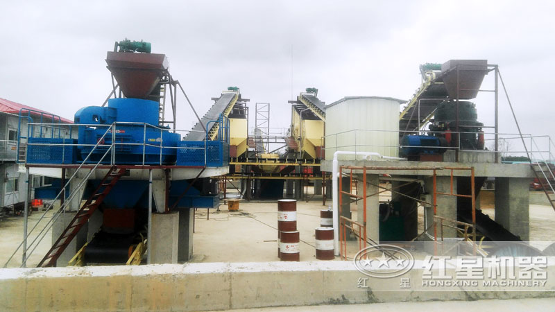 小型制砂機現(xiàn)場圖