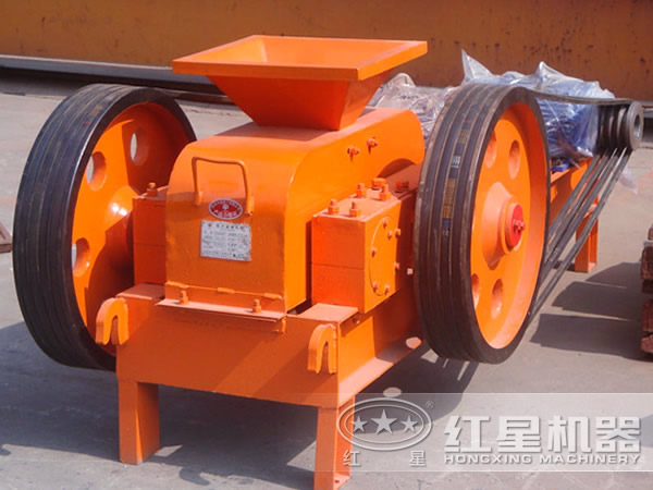 圓錐齒輥破碎機(jī)